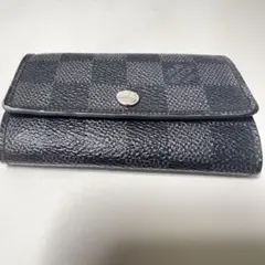 ルイヴィトン ダミエグラフィット 6連キーケース 黒 メンズ