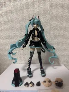 PLAMATEA 初音ミク 中央町戦術工芸Ver. 部分塗装完成品 - メルカリ