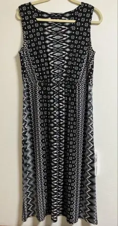 ローラアシュレイ　ロングワンピース　13号　ノースリーブ