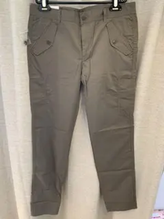 UNIQLO ユニクロ カーゴストレートパンツ オリーブ