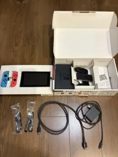 Switch ニンテンドースイッチ　箱付き　付属品付