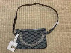 MICHAEL KORS グレーヒップバッグ
