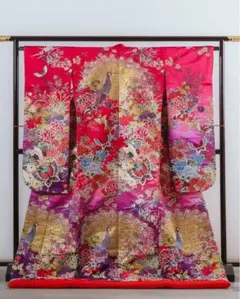 色打掛 鶴 花柄 ピンク 紫 グラデーション 色打掛 鶴 花柄 ピンク 紫 グラデーション - メルカリ