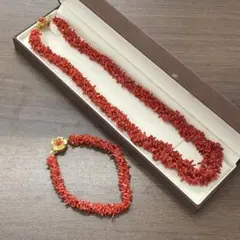 年代物ヴィンテージ無染色天然本珊瑚 ネックレス イヤリング(総重量29g