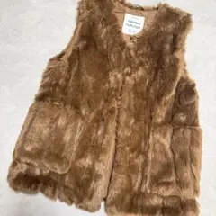 ZARA Kids フェイクファー ベスト 140cm