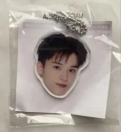 treasure アサヒ　顔アクキー　黒板　ポップアップ　カプセルトイ　トレカ