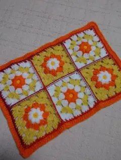 グラニースクエア♥ぷっくりお花のマルチカバー♥かぎ針編み