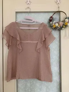 earth music ＆ ecology フリルのお袖が可愛らしいブラウス