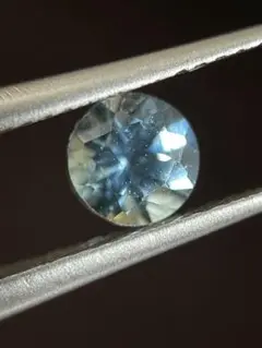 モンタナサファイア 0.520ct ラウンド 約4.4mm