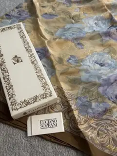 LUCIANO SOPRANI 花柄スカーフ 大判