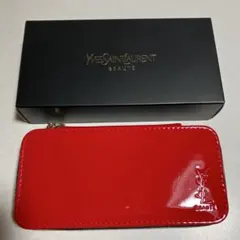 イヴサンローラン　レッドポーチメイクブラシセット　ノベルティ