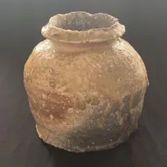 信楽焼 Shigaraki ware 壺 うずくまる Jar 井村侊生 L13