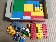 レゴブロックと動物フィギュアセット