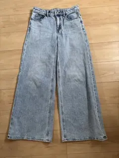 【年末年始セール】GU ジーンズ　ライトブルー