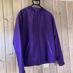 Nike 紫 フード付きウィンドブレーカー！
