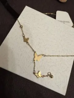 バタフライネックレスのサムネイル