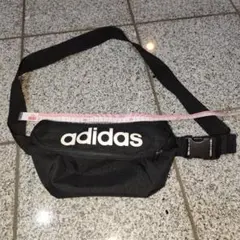 adidas ボディバッグ ウエストポーチ ブラック