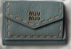 miumiu ミュウミュウ レザー財布 ブランドのサムネイル