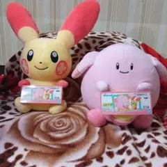 プラスルとラッキーのぬいぐるみセット