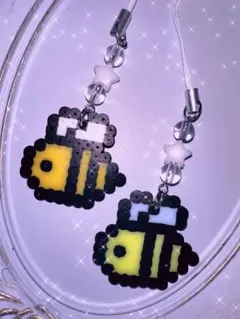 【2点セット】アイロンビーズ ハチさん 平成女児ストラップ