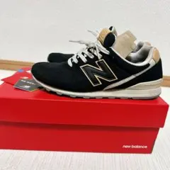 New Balance スニーカー