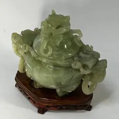 翡翠製 彫刻香炉 装飾的な葉のデザイン 翡翠 香炉 木製スタンド付き