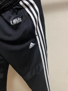 即購入ok！ adidas トレーニングパンツ A.White刺繍