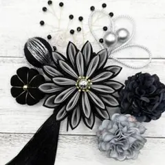 髪飾り　☆4212☆ つまみ細工　成人式　卒業式　結婚式　七五三　帯留め