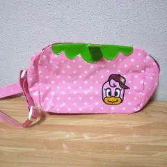 Item thumbnail for item 98cfc77c-a299-4ad2-87a2-1fd53cc6fe21