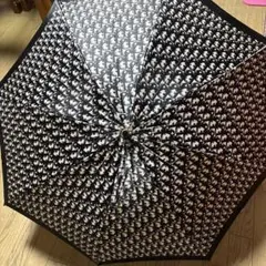Dior傘　晴雨兼用ロゴプリント Dior傘 晴雨兼用ロゴプリント - メルカリ