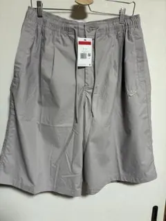 Nike グレー ショートパンツ