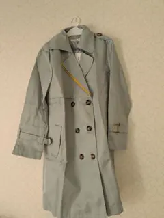 タグ付き未使用品　レディース　コート　グリーン　L