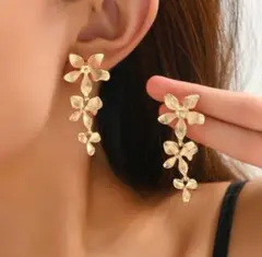 Item thumbnail for item c7be79af-71fa-4c7b-a720-008083dc7655