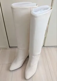 ホワイト ロングブーツ ポインテッドトゥのサムネイル