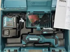 美品・お値下げ可能】makitaマキタ 充電式マルチツール TM51D充電器