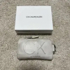 CK CALVIN KLEIN キーケース ホワイト