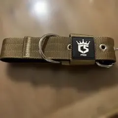 カーキ色首輪　中型犬用