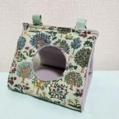 Item thumbnail for item 18ef904f-f6e6-42b7-999e-242b4b788709