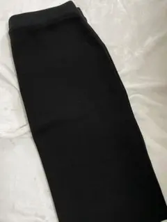 ★新品未使用★ 大きいサイズ ウエスト幅38cm シンプル 黒 タイトスカート