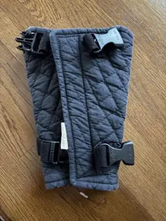 チャイルドシート 抜け出し防止ベルト