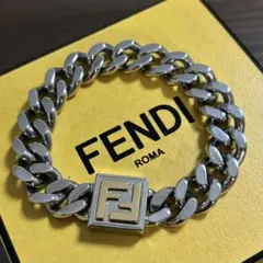 2025年最新】Fendi メンズ ブレスレットの人気アイテム - メルカリ