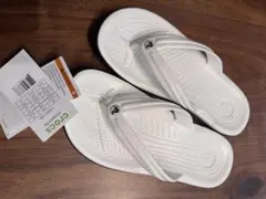 【新品未使用】Crocs crocband flipホワイ22㌢USサイズ6のサムネイル