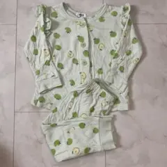 BREEZE リンゴ柄　肩フリル付き　長袖パジャマ 100cm