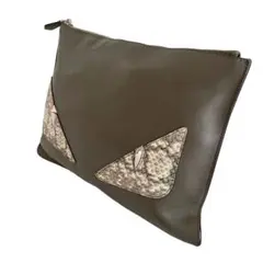 2025年最新】フェンディ モンスター ポーチの人気アイテム