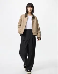ユニクロ　タックワイドパンツ　ブラック　Sサイズ