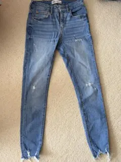ZARA スキニーデニム ダメージ加工 裾フリンジ EUR36