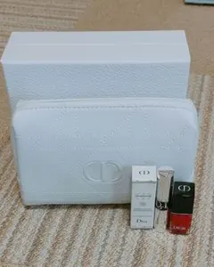 値下げ✩ディオール　Dior　ポーチ　マスカラ　化粧水　マネキュア