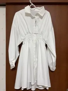 ホワイト 長袖シャツ Mサイズ