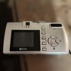 Item thumbnail for item e2aab6a9-c2cf-40d2-8fdb-e57c96ebd64d