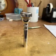 Item thumbnail for item d1057085-9703-4035-9758-dea1fa08f087